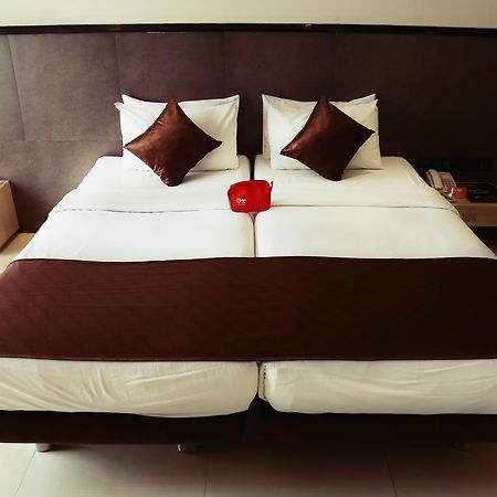 The Sirona Hotel Pune Esterno foto