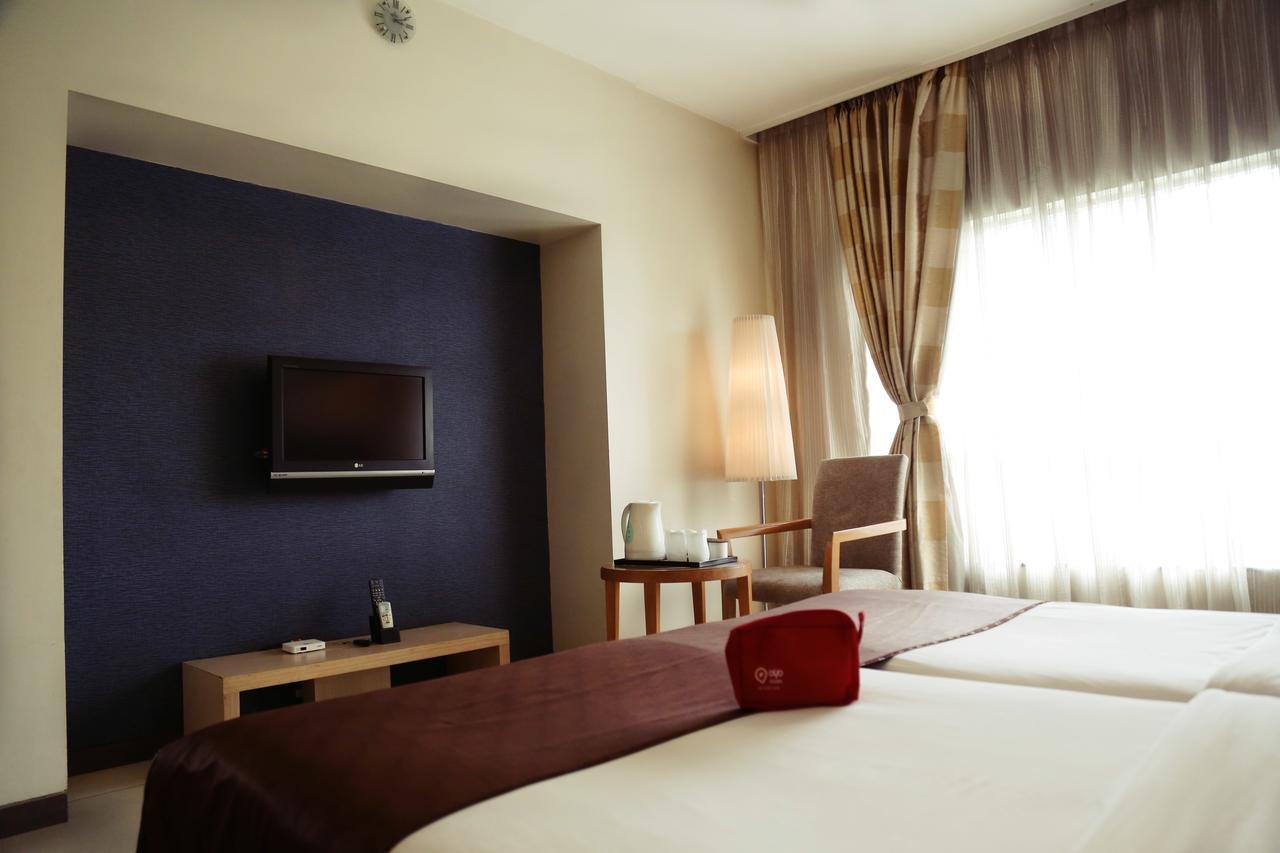 The Sirona Hotel Pune Esterno foto