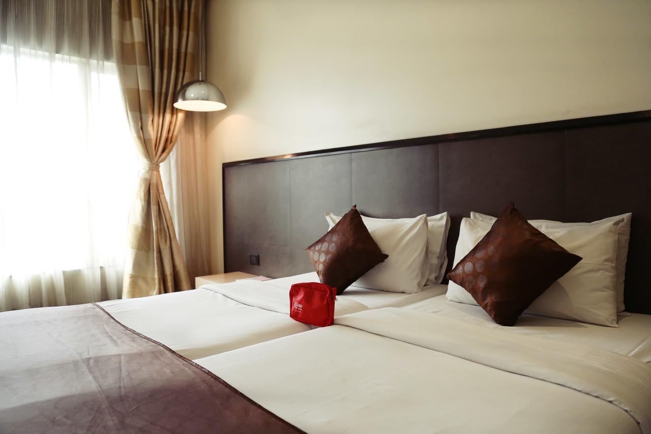 The Sirona Hotel Pune Esterno foto
