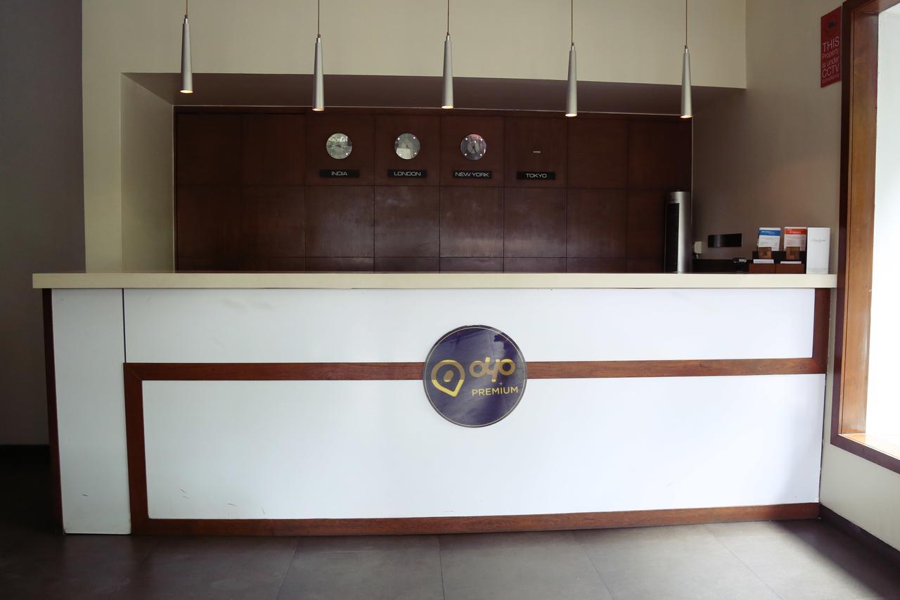 The Sirona Hotel Pune Esterno foto