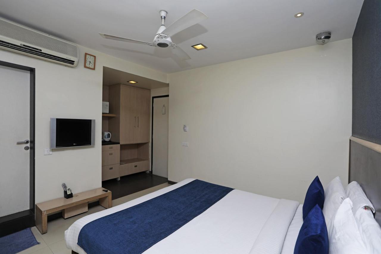 The Sirona Hotel Pune Esterno foto