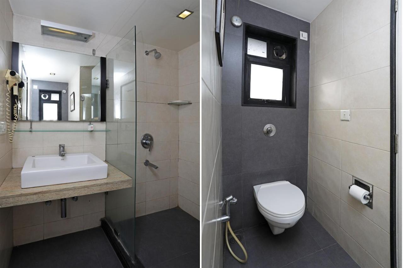 The Sirona Hotel Pune Esterno foto