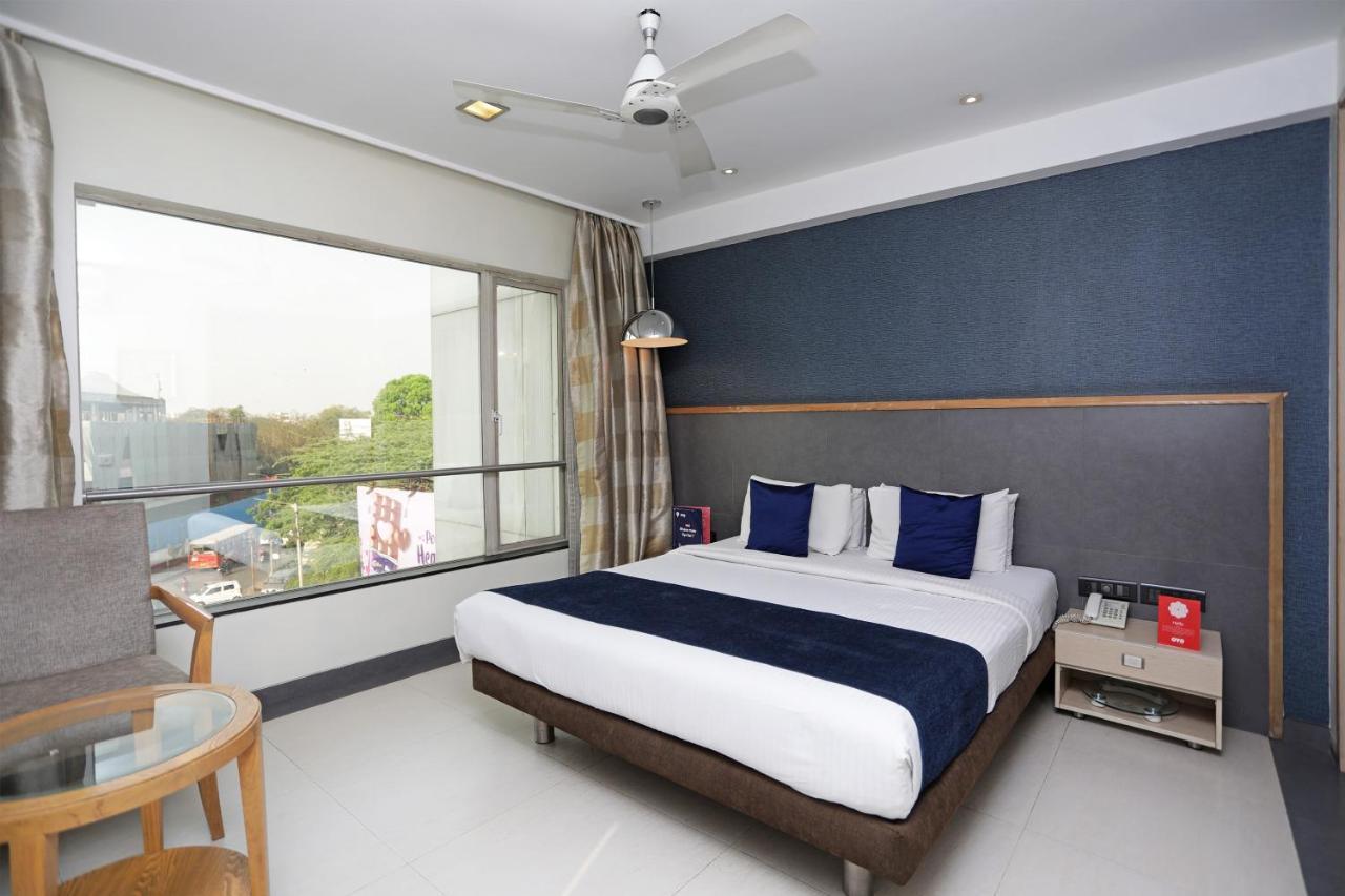 The Sirona Hotel Pune Esterno foto
